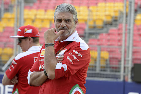 フェラーリ反論、ボスがタバコのポイ捨てで罰金・6時間拘留