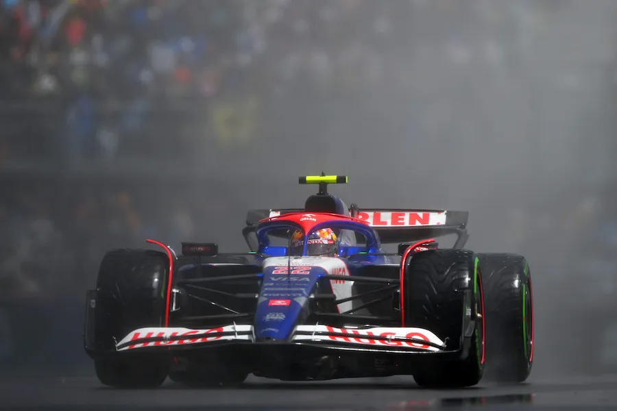 【雨で荒れたF1カナダGP決勝順位】契約更新したばかりの角田裕毅はRBの戦略で浮上も単独スピンで14位、フェルスタッペン逆転勝利！ペレスとフェラーリ勢はリタイア！