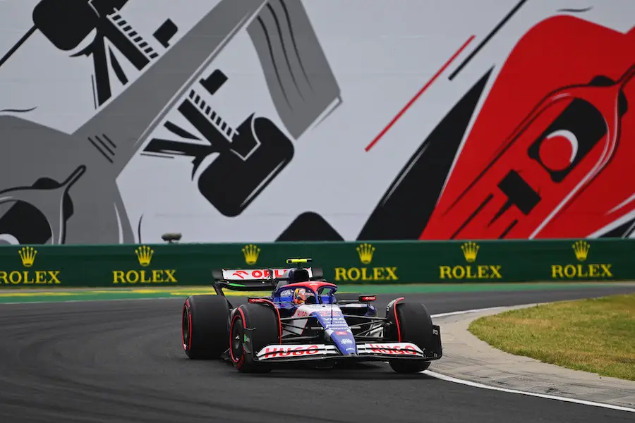 【FP3速報：F1ハンガリーGP】角田裕毅とリカルドがトップ10！マクラーレン勢が1-2、フェルスタッペン3番手もペレスは中団