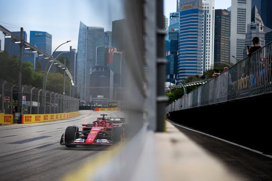 【F1シンガポールGP：FP1順位】フェラーリ1-3！角田裕毅5番手、リカルド7番手でRBはポイント争いに期待