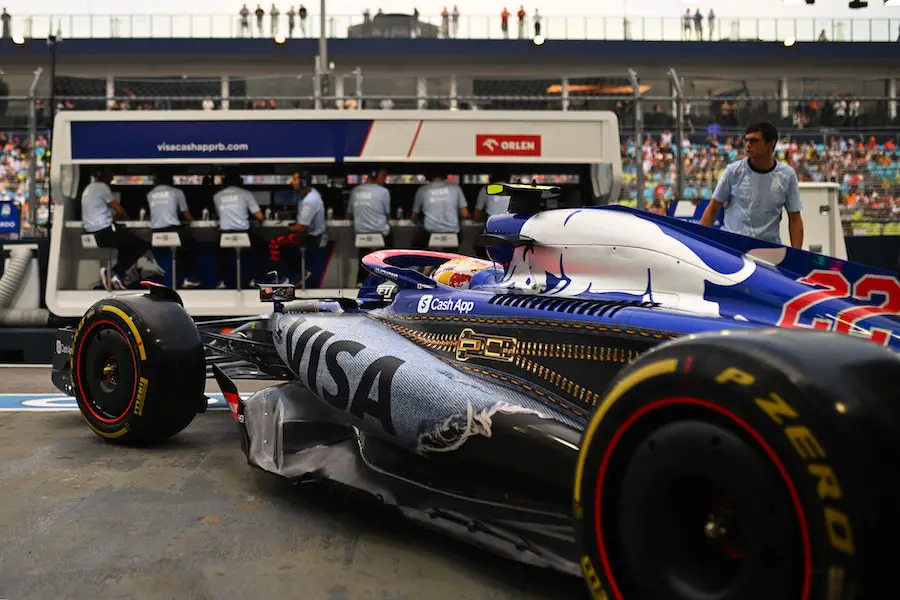 【F1シンガポールGP：FP2】角田裕毅4番手！ノリス最速、フェルスタッペンは低迷