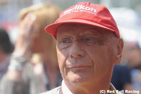 元F1王者ニキ・ラウダ、2012年はF1に姿を見せず？