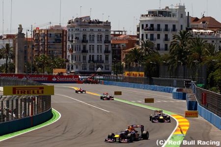 バレンシア、バルセロナの交互開催を拒否