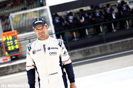 ウィリアムズはルーベンス・バリチェロをチームにとどめるべきとの意見