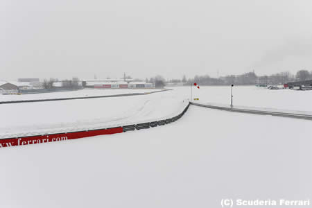 フェラーリ、大雪のためF1新車発表会を中止