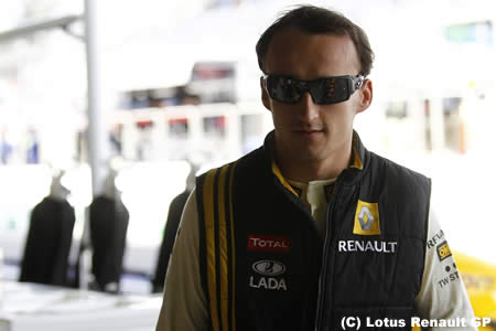 ロバート・クビサ、カートで走るまでに回復