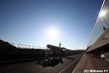 F1、ピットレーンの制限速度は変更せず