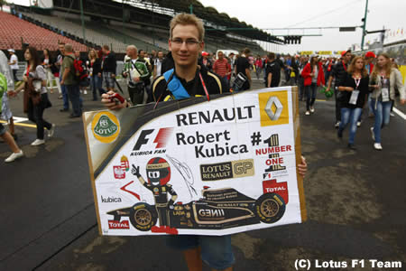 ロバート・クビサ、F1テスト復帰は6月以降に判断？