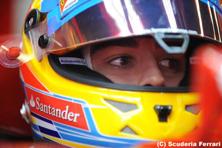 フェルナンド・アロンソ、フェラーリに発破をかける