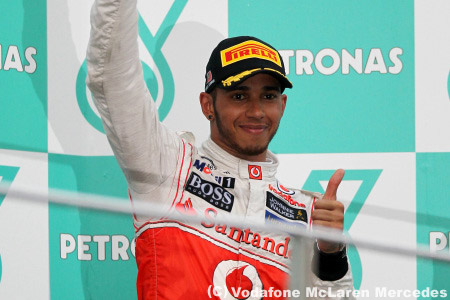 ルイス・ハミルトン「アロンソとペレスにお祝いを言いたい」