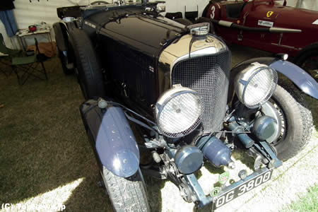 F1オーストラリアGPのヒストリックカー（Bentley Speed Six）