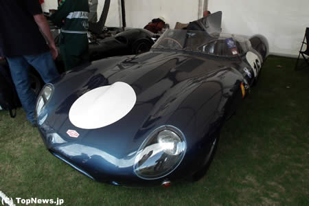 F1オーストラリアGPのヒストリックカー（D-Type Jaguar）