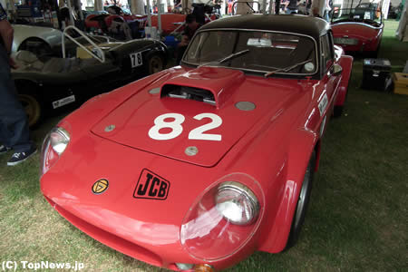 F1オーストラリアGPのヒストリックカー（Ginetta G10）