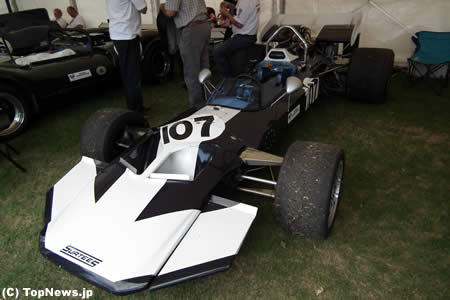 F1オーストラリアGPのヒストリックカー（Surtees TS9）
