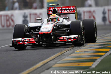 ルイス・ハミルトン「僕たちとレッドブル、メルセデスAMGが接戦」