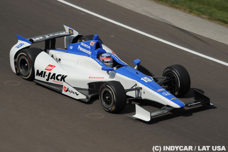 佐藤琢磨、インディ500のプラクティス4日目にも前進を果たす