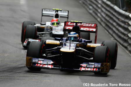 ジャン・エリック・ベルニュ「タイヤが完全にダメになったのでインターに替えた」