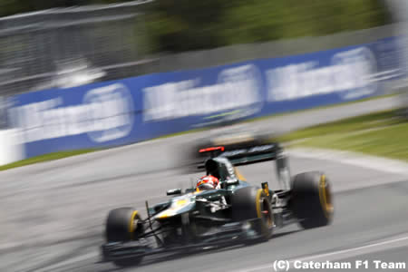 打倒ウィリアムズ、トロ・ロッソを掲げるケーターハム