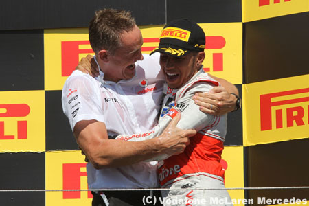 ルイス・ハミルトン、契約更新は金額次第か