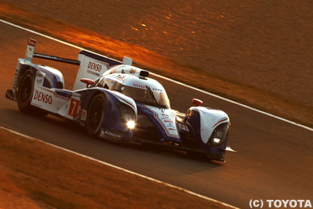 トヨタ、激しい首位争いから一転、大きく後退＝ル・マン24時間