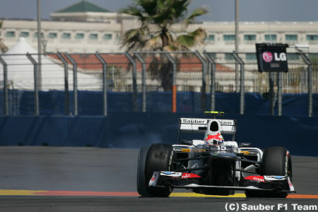 セルジオ・ペレス「かなり攻撃的にやるしかない」