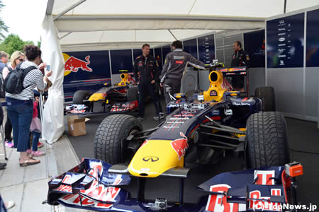 レッドブルもF1マシンを展示＝グッドウッド2012