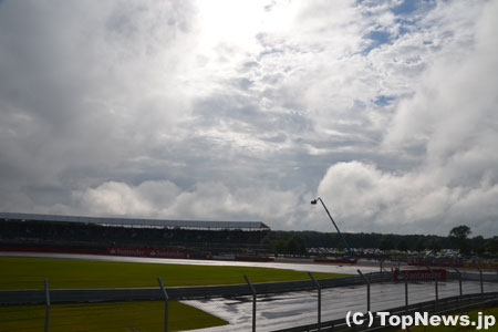 天候がF1イギリスGPを台無しに
