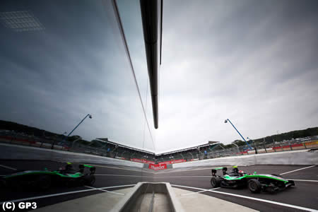 桜井孝太郎、GP3シルバーストン戦で連続完走