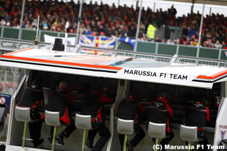 セカンドドライバー選択に悩むマルシャ