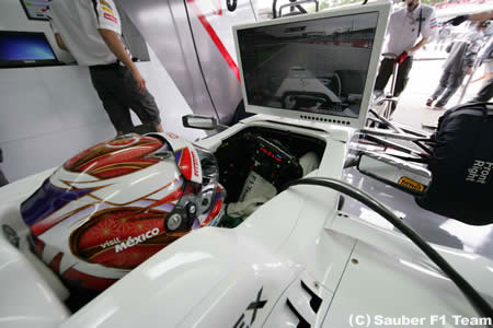 小林可夢偉「マシンに何か問題があるのかも」