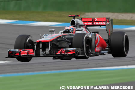 マクラーレンの滑らかなノーズに疑問を持つジェンソン・バトン