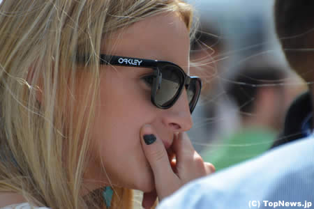 F1イギリスGPの美女　その14
