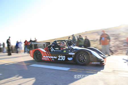 哀川翔のチームから参戦の奴田原、パイクスピークでクラス優勝