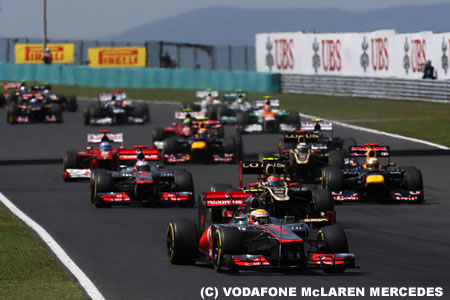 F1後半戦に向け活動再開