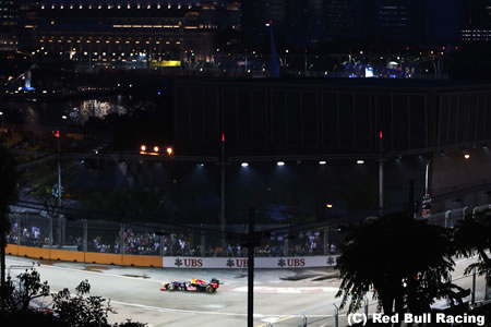 F1第14戦シンガポールGPフリー走行2回目、詳細レポート