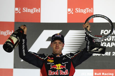 F1シンガポールGP、優勝のベッテルにおとがめなし