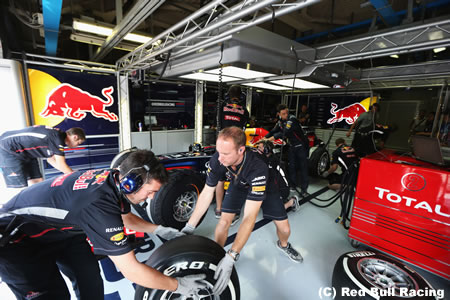 ルノー、F1日本GPでピットとホスピタリティへファンを招待