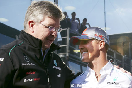 メルセデスAMGチーム代表、ハミルトンへの興味を認める