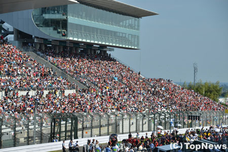 F1日本GP決勝日、快晴