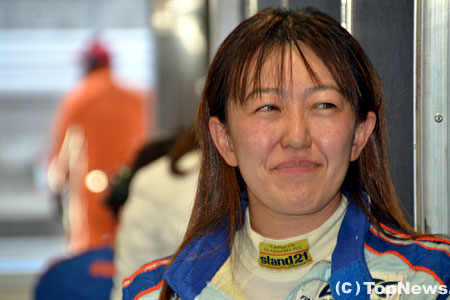 決勝後の井原慶子「最初から最後までモチベーションを高く」＝WEC第7戦富士