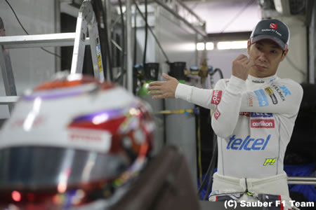 ロータスのドライバー発表はライコネンのみ。可夢偉にチャンスは？