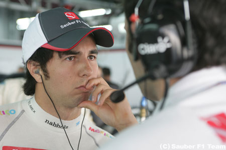 ペレス「いい結果を出すために、全力を振りしぼる」