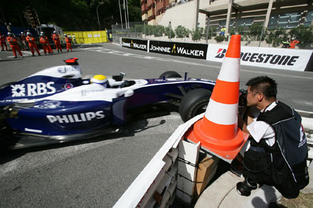 フォトグラファー熱田 護、アイルトン・セナの2013年カレンダーを発売