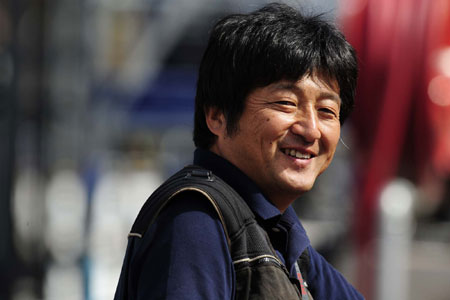 フォトグラファー松本浩明、佐藤琢磨の2013年カレンダー発売