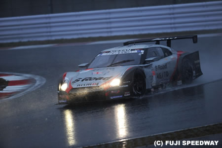 【富士スプリントカップ】GT500第1レース、赤旗終了レースをクインタレッリが制す