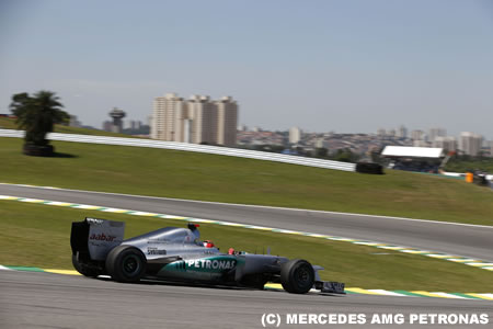 シューマッハ「戦って順位を上げていく」