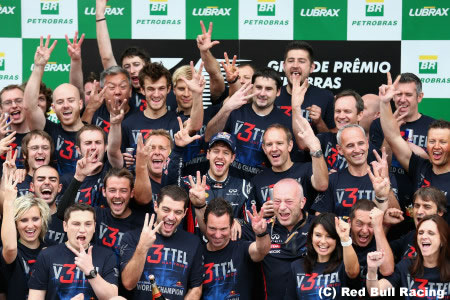 レッドブル「ハラハラして気が気じゃなかった」