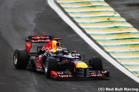 ベッテルの追い抜きに違反なし