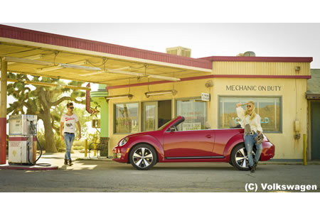 フォルクスワーゲン、LAモーターショーで新型「ザ・ビートル・カブリオレ」を発表