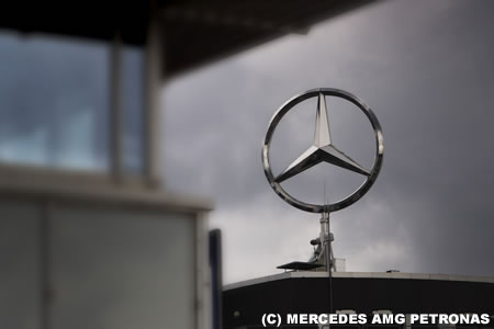 現実味を帯びるマクラーレン技術責任者ロウのメルセデスAMG入り